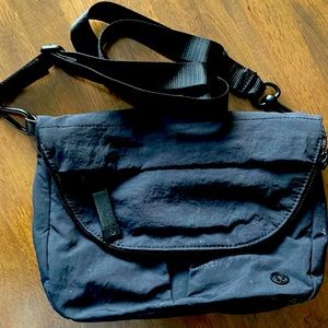 Lulu All Night Crossbody